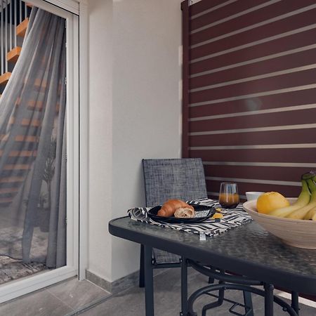 Different Apartments Ioannina Extérieur photo