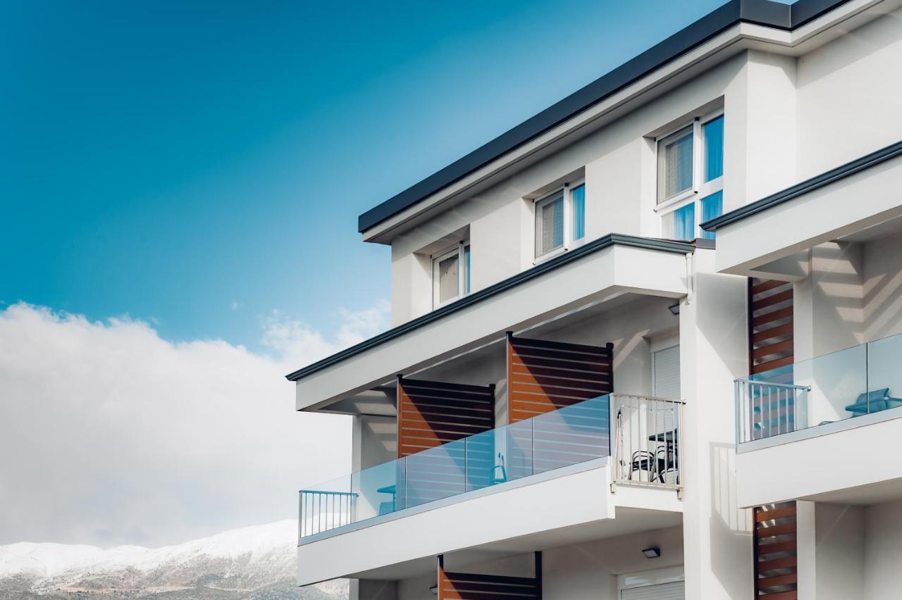 Different Apartments Ioannina Extérieur photo
