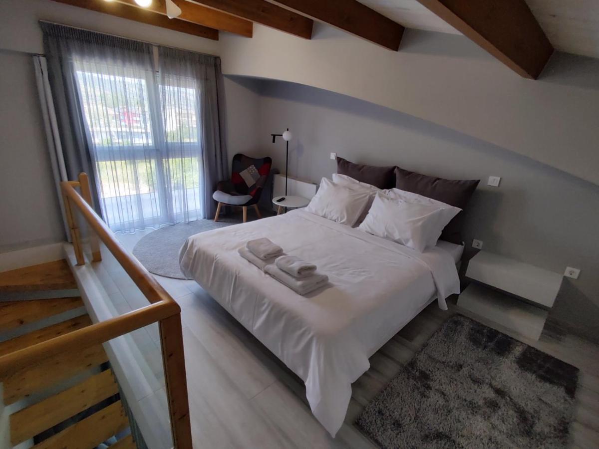 Different Apartments Ioannina Extérieur photo